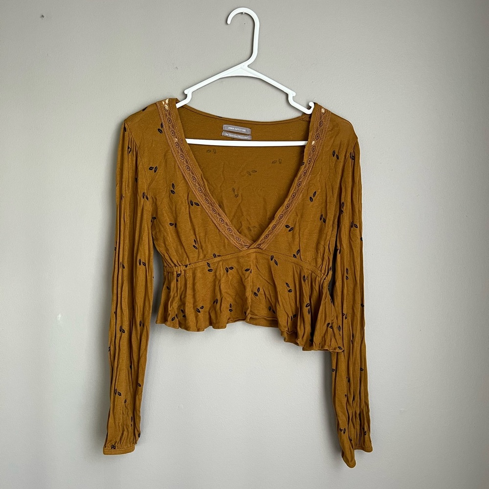 Urban Outfitters Long Sleeve Top
